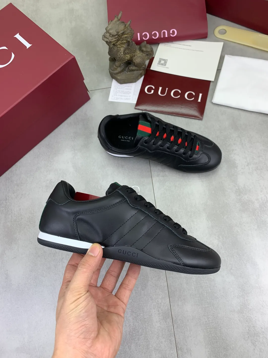 Men's shoes 💰P542 💰[New model] 🆘 The latest model from Gucci's official website 🎁Classic casual and fashionable men's shoes 👟Breaking hot model 💥The style is simple and elegant, exclusive for trendy men. Unique official website's latest brand elements 👑Gucci original decoration, fashionable and generous, the fabric is made of original soft calfskin➕Comfortable soft pigskin lining ✅The official website specifies wear-resistant rubber outsole_full of elasticity, classic model taken in real life🎬Color: 5️⃣colors available😍Number: 35-44